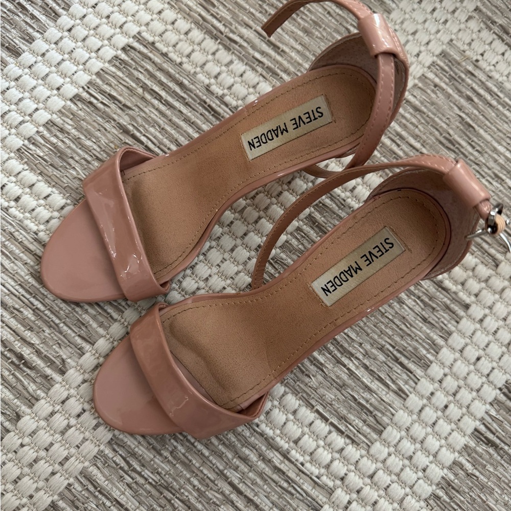Steve Madden Women's Nude Heels